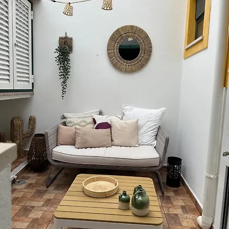 בית נופש Birdy House פארו