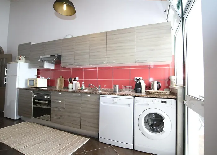 Holiday home Birdy House Faro